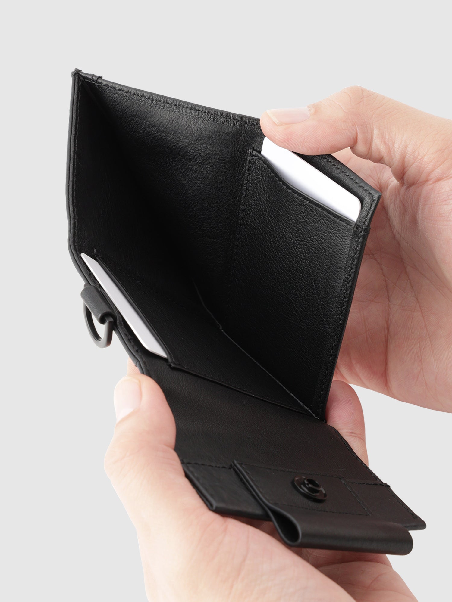 【新発売・数量限定色】LEATHER MINI WALLET 019