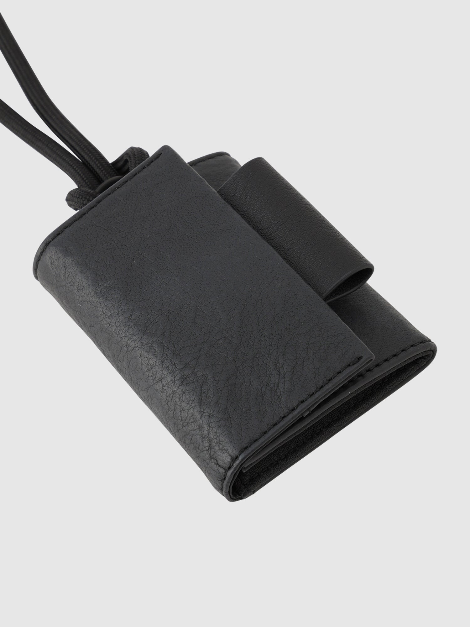 【新発売・数量限定色】LEATHER MINI WALLET 019