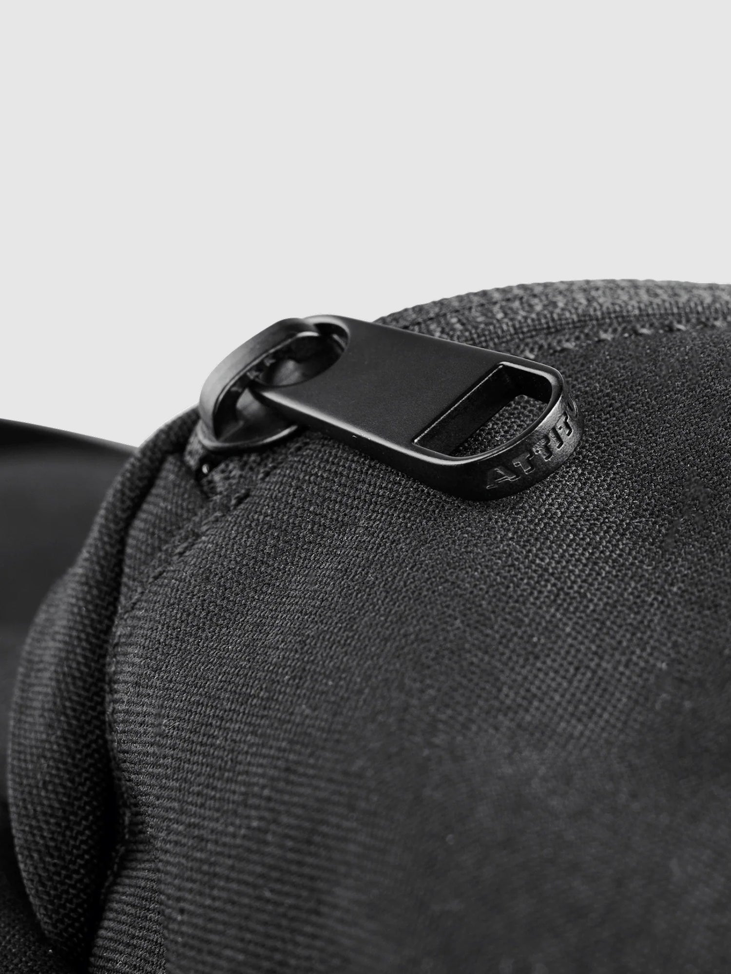 【予約販売・数量限定色】NYLON BACKPACK DS M 008